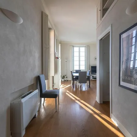 Attico Vista Mare E Posto Auto Apartment *